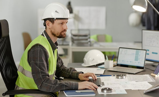 construction jobsite management software